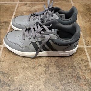 Adidas Kids Gray and Black Sneakers boys size 5